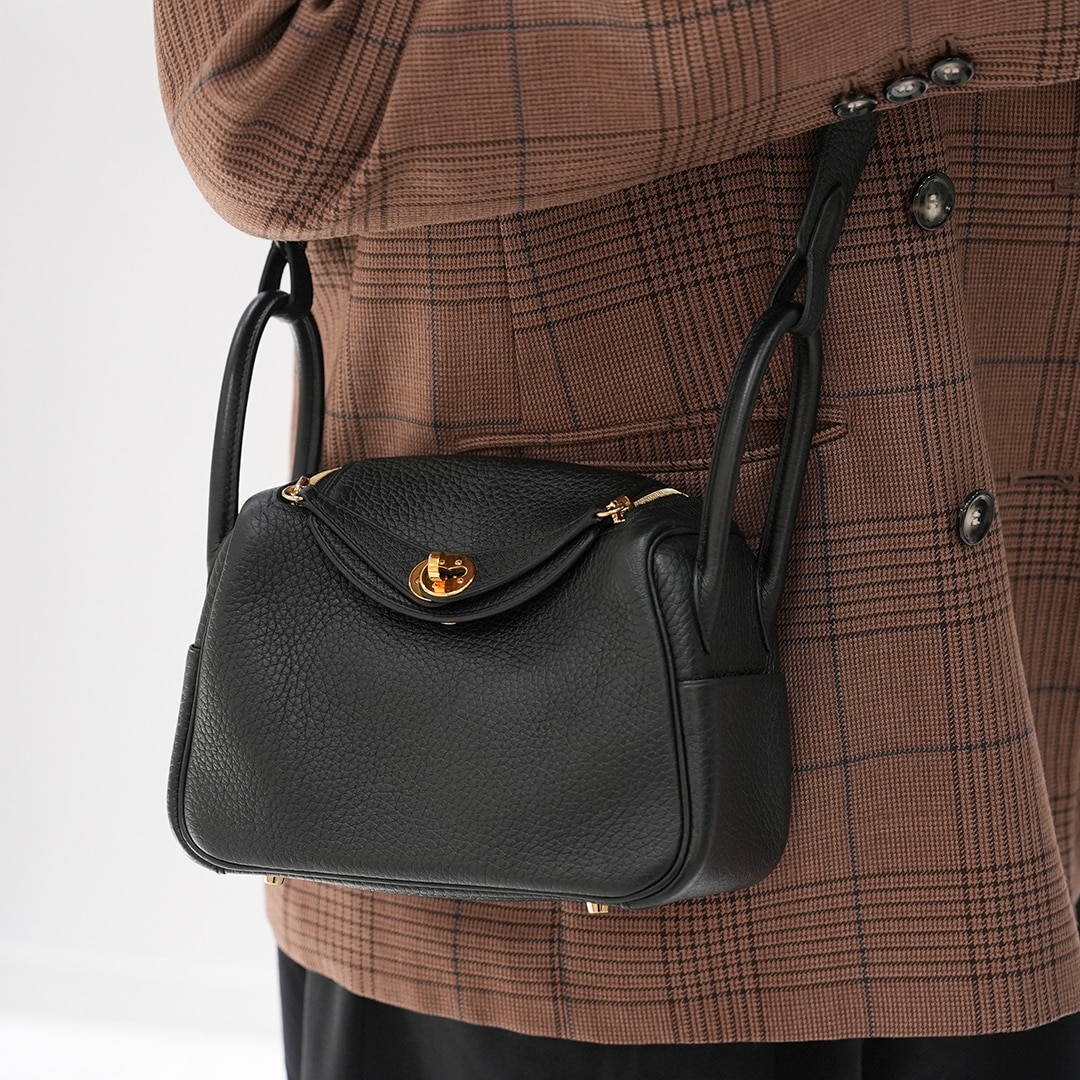 HERMES エルメス リンディ ミニ トリヨン ノワール ゴールド金具