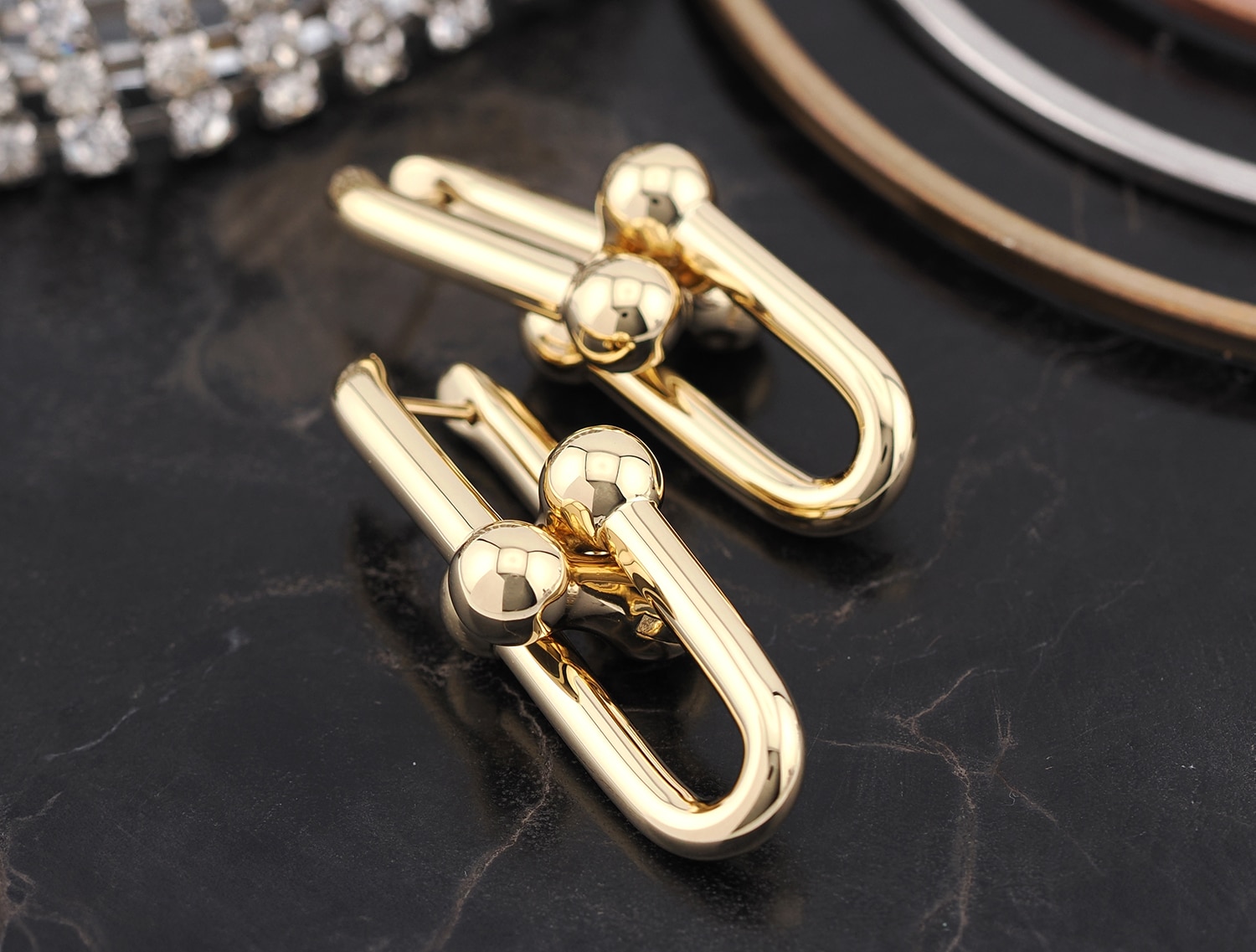 TIFFANY & Co. ティファニー ハードウェア ラージ リンク ピアス イエローゴールド 68533651