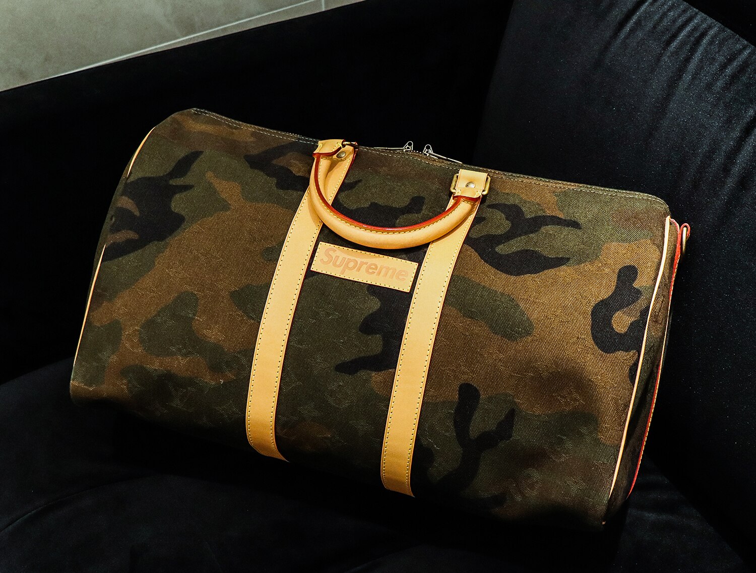 LOUIS VUITTON ルイ・ヴィトン キーポル・バンドリエール45 シュプリーム カモフラージュ M43466