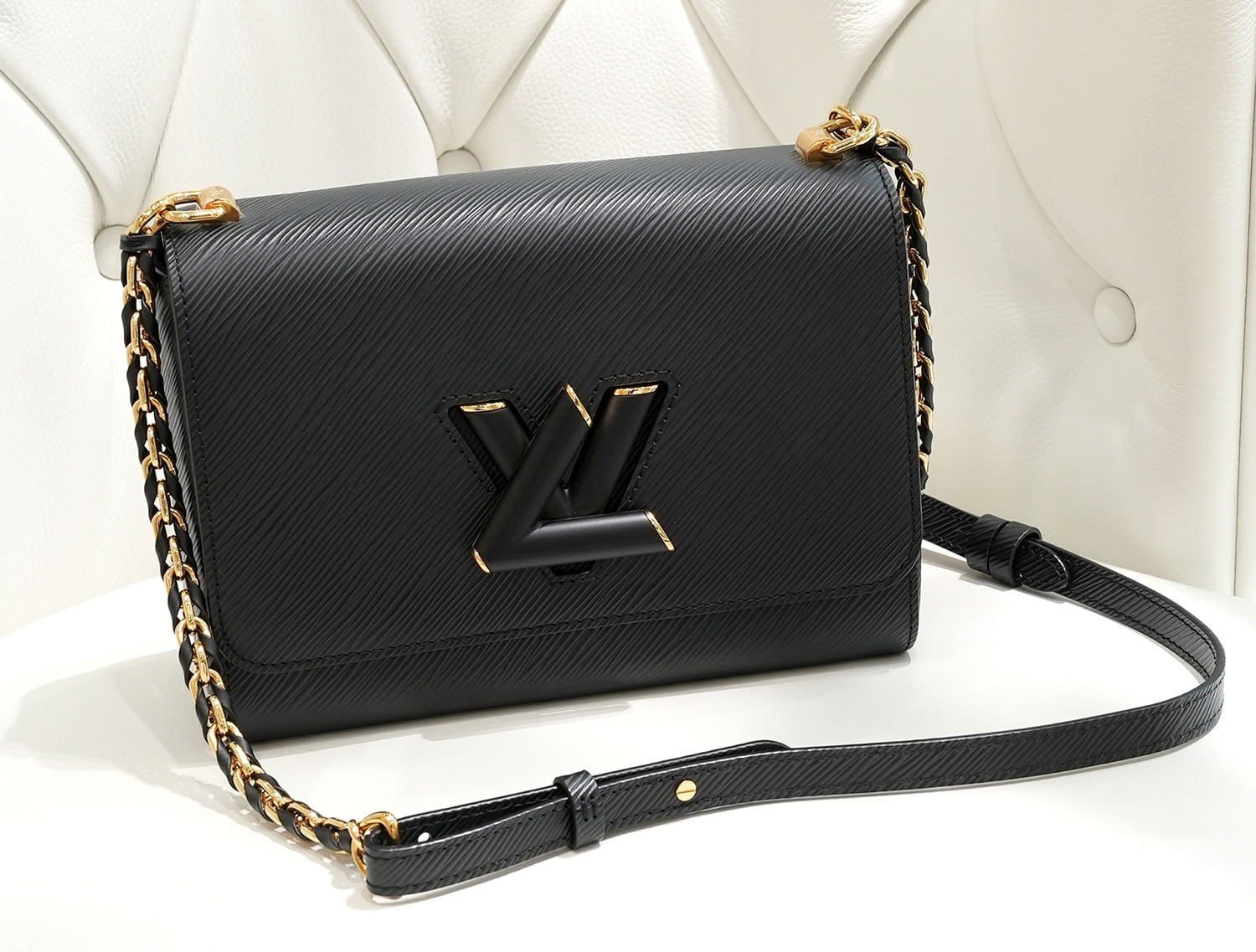 LOUIS VUITTON ルイ・ヴィトン ツイスト MM エピ ノワール (ブラック) M57517