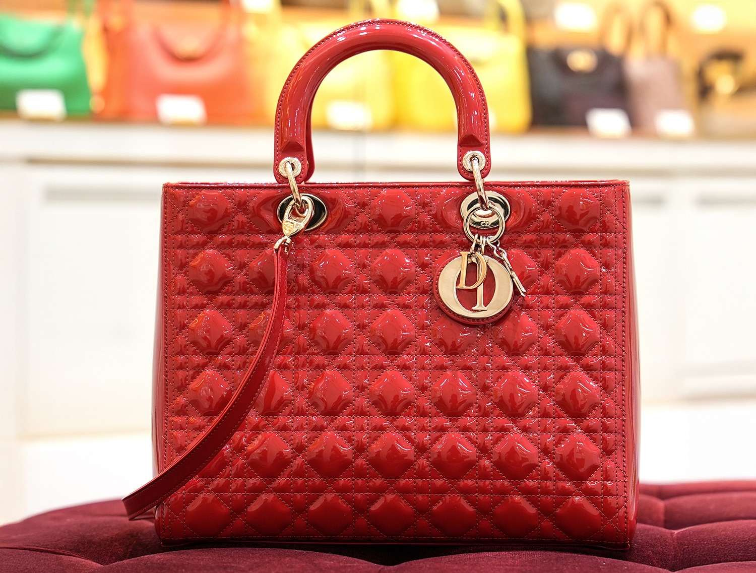 CHRISTIAN DIOR クリスチャン ディオール レディディオール ラージ 2way ハンド ショルダー バッグ パテントカーフスキン レッド 90235676