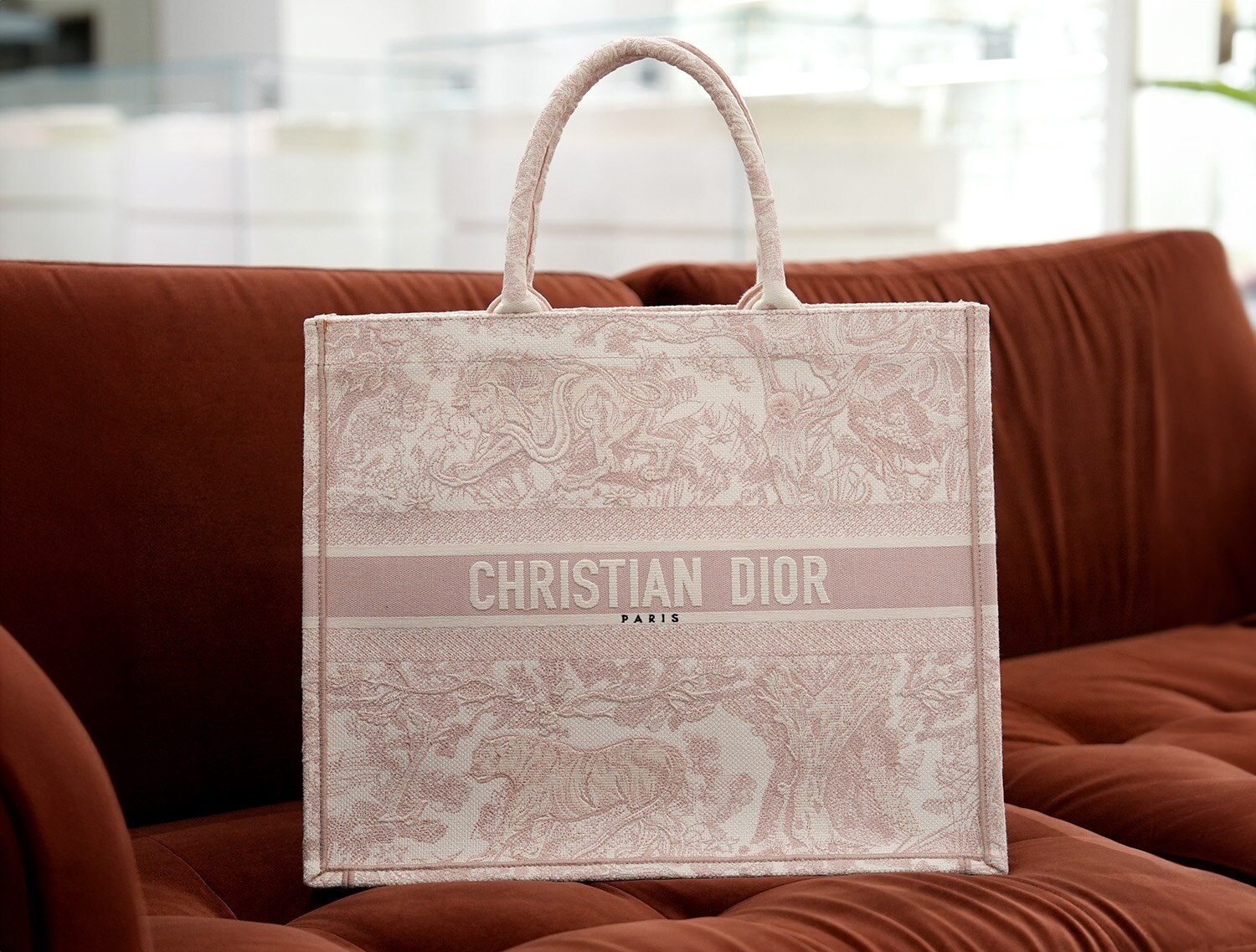 CHRISTIAN DIOR クリスチャン ディオール ブックトート バッグ ラージ トワル ドゥ ジュイ エンブロイダリー ピンク
