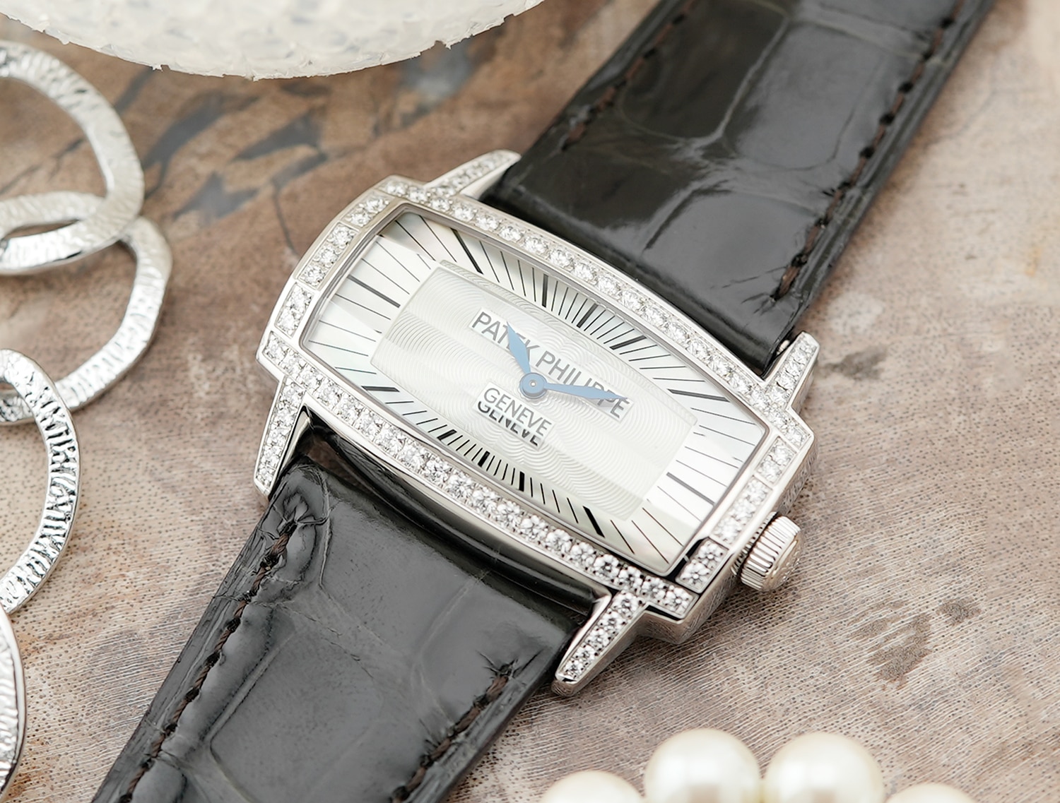 PATEK PHILIPPEパテック・フィリップ ゴンドーロ ジェンマ 4991G-001