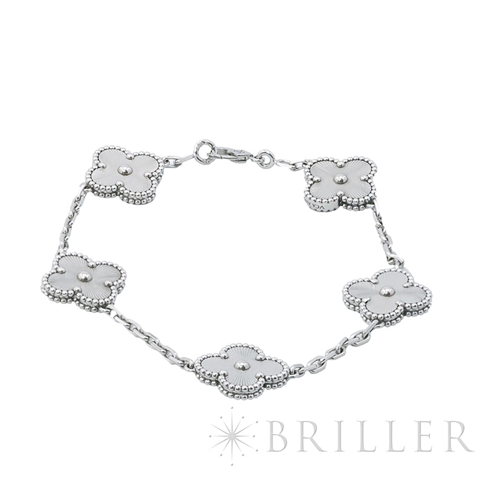 Van Cleef & Arpels ヴァン クリーフ&アーペル アルハンブラ ヴィンテージ アルハンブラ ブレスレット 5モチーフ ホワイトゴールド ギョーシェ VCARP9XE00 メイン