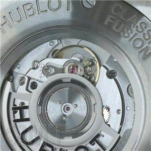 HUBLOT ウブロ クラシック フュージョン チタニウム グリーン 511.NX.8970.RX