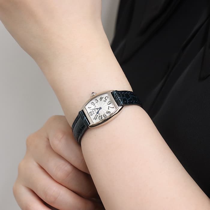 FRANCK MULLER フランク・ミュラー トノーカーべックス インターミディエ 2251MC 28