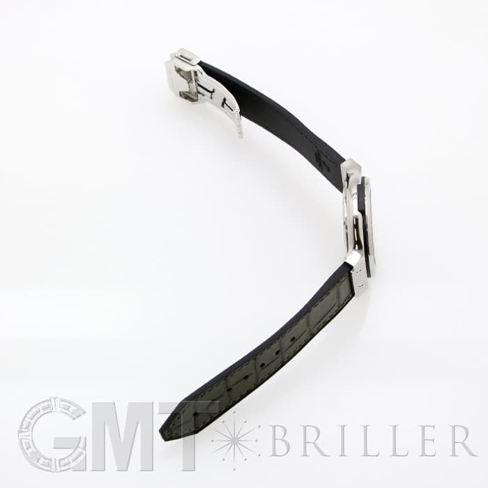 HUBLOT ウブロ クラシック フュージョン チタニウム 565.NX.8970.LR 18