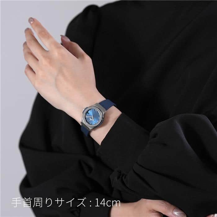 HUBLOT ウブロ クラシック ブルー チタニウム 581.NX.7170.RX 28