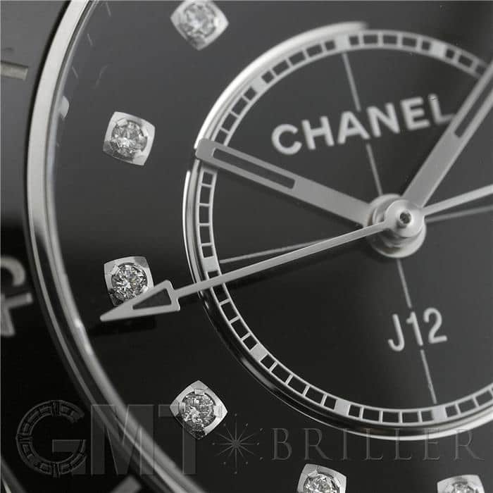 CHANEL シャネル J12 クォーツ 33mm H5701 ブラックセラミック 21