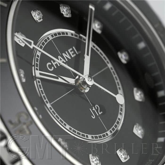 CHANEL シャネル J12 クォーツ 33mm H5701 ブラックセラミック 22