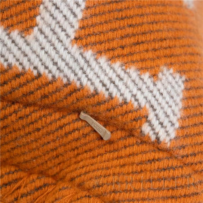 HERMES エルメス クッション アヴァロン PM エクリュ / ポティロン H102667M 58 4