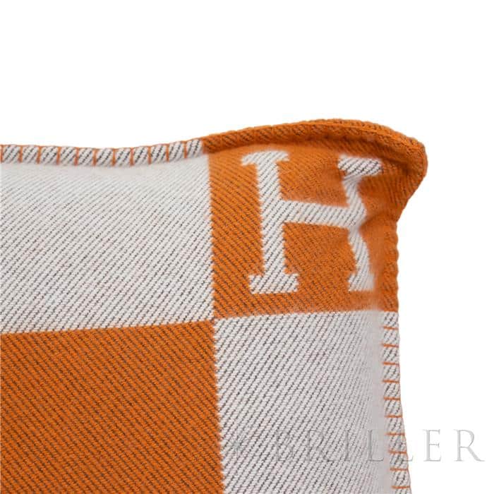 HERMES エルメス クッション アヴァロン PM エクリュ / ポティロン H102667M 58 6