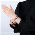 HERMES エルメス Hウォッチ HH1.110 ミニ シルバー ゴールド【未使用】 28