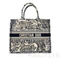 CHRISTIAN DIOR クリスチャン ディオール ブックトート バッグ ラージ トワル ドゥ ジュイ エンブロイダリー M1286ZTDT_M34I メイン