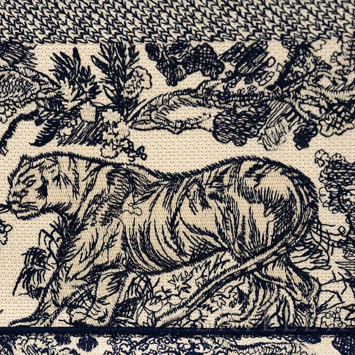 CHRISTIAN DIOR クリスチャン ディオール ブックトート バッグ ラージ トワル ドゥ ジュイ エンブロイダリー M1286ZTDT_M34I 10