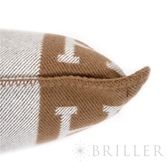 HERMES エルメス クッション アヴァロン PM エクリュ / キャラメル 20