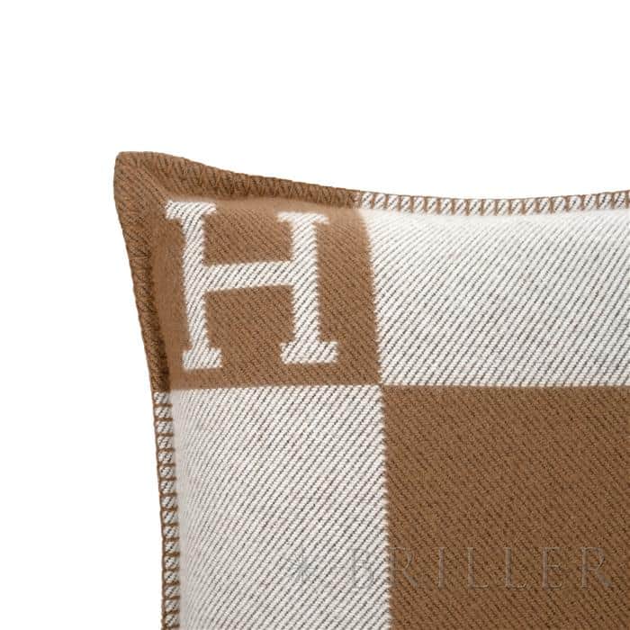 HERMES エルメス クッション アヴァロン PM エクリュ / キャラメル 5