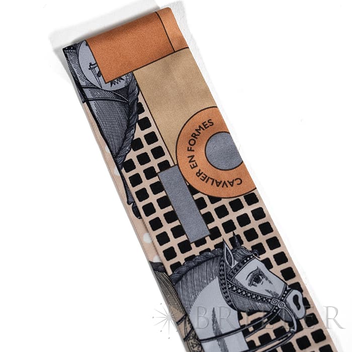 HERMES エルメス ツイリー カヴァリエ・アン・フォルム ベージュ / グレー / テラコッタ 14