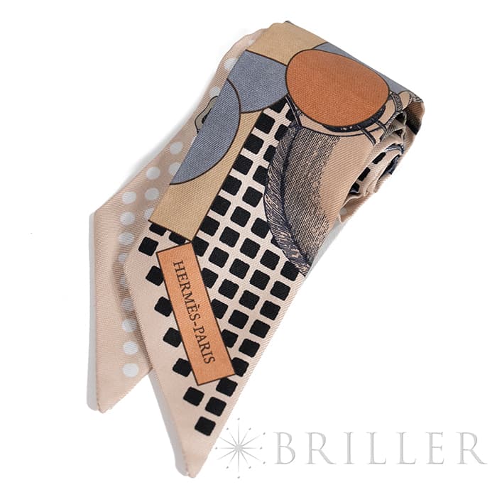HERMES エルメス ツイリー カヴァリエ・アン・フォルム ベージュ / グレー / テラコッタ 27