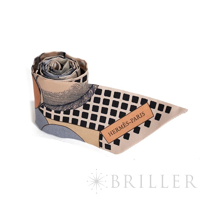 HERMES エルメス ツイリー カヴァリエ・アン・フォルム ベージュ / グレー / テラコッタ 4