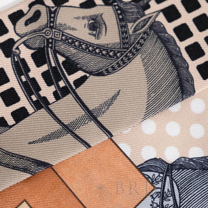 HERMES エルメス ツイリー カヴァリエ・アン・フォルム ベージュ / グレー / テラコッタ 5