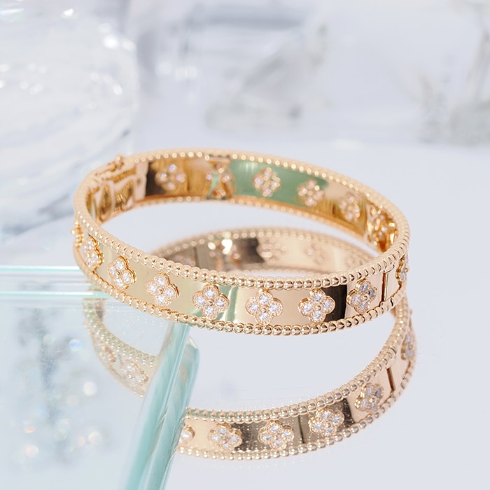 Van Cleef & Arpels ヴァン クリーフ&アーペル ペルレ クローバー ブレスレット ローズゴールド ダイヤモンドスモールモデル VCARP3O200 2