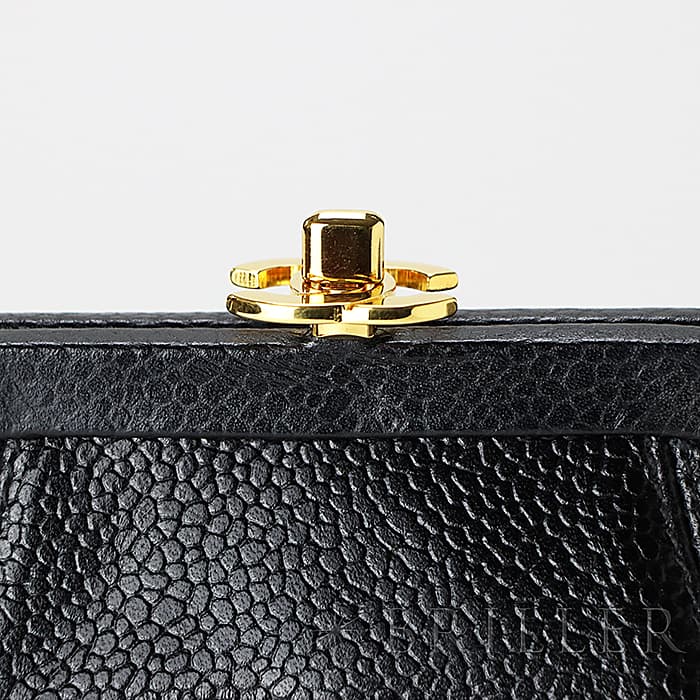 CHANEL シャネル その他 がま口ポーチ キャビアスキン ブラック 25