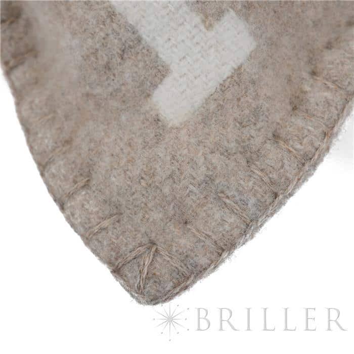 HERMES エルメス クッション アヴァロンIII PM ココ・カモミール H102666M 28 25