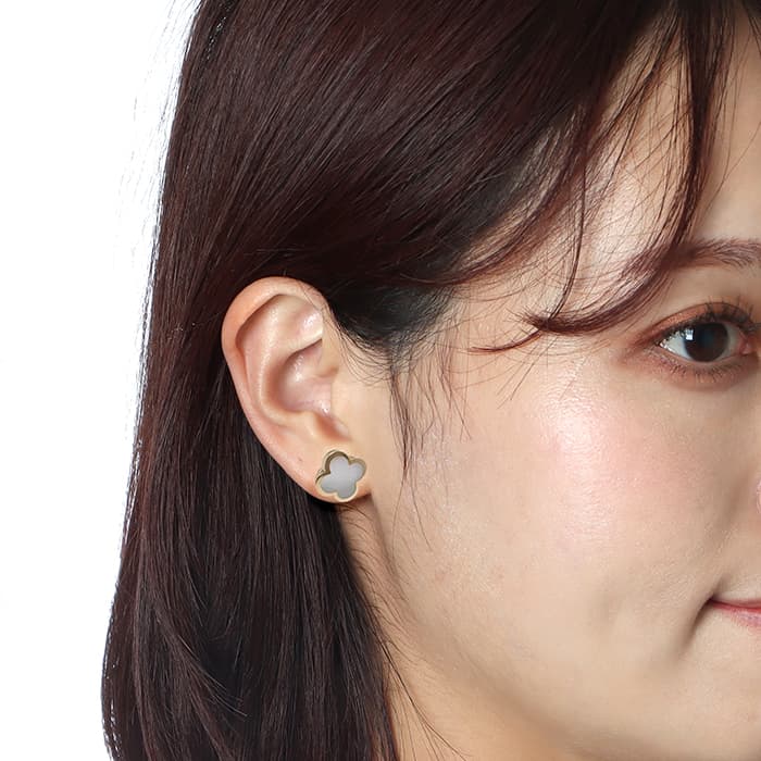 Van Cleef & Arpels ヴァン クリーフ&アーペル ピュアアルハンブラ ピアス VCARA38800 14