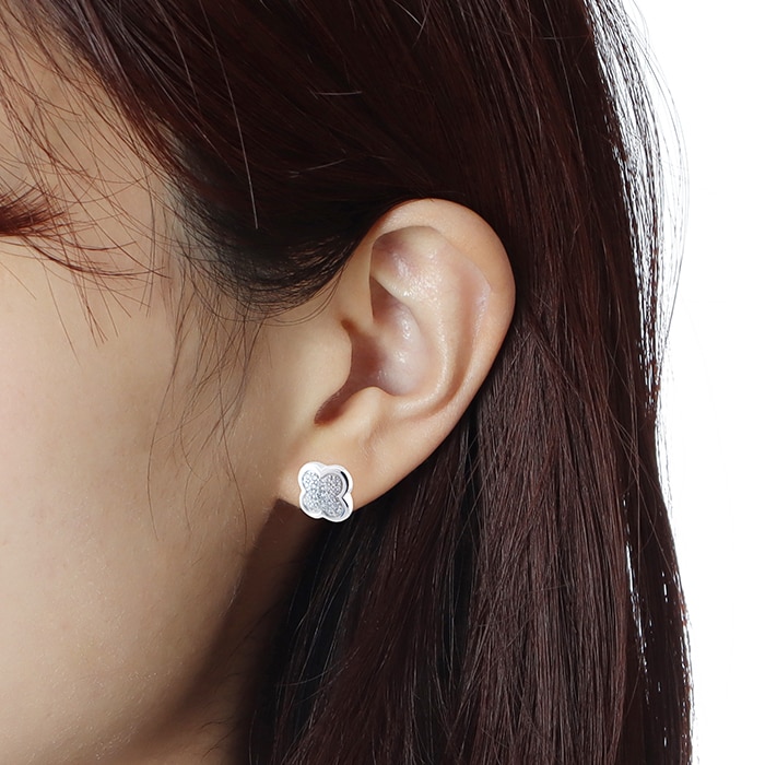 Van Cleef & Arpels ヴァン クリーフ&アーペル ピュアアルハンブラ ピアス パヴェダイヤモンド ホワイトゴールド VCARA38200 13