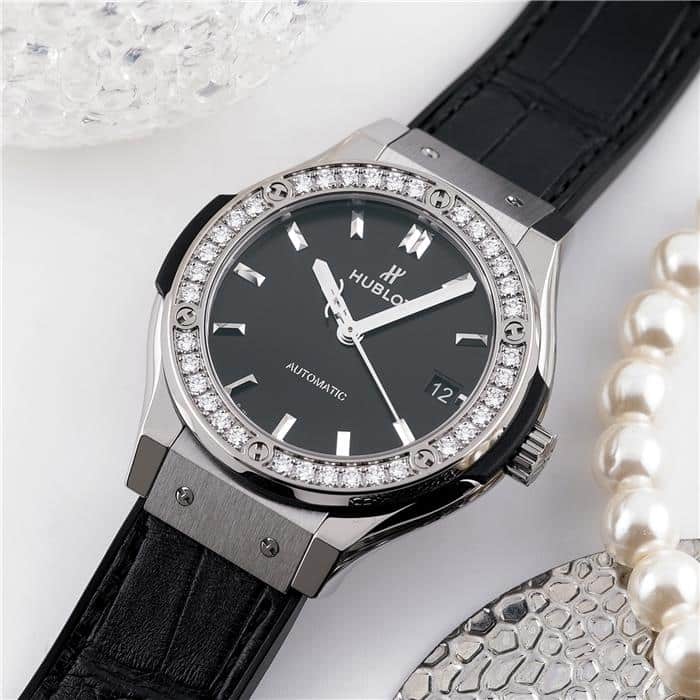 HUBLOT ウブロ クラシック フュージョン チタニウム 565.NX.1470.LR.1204 2