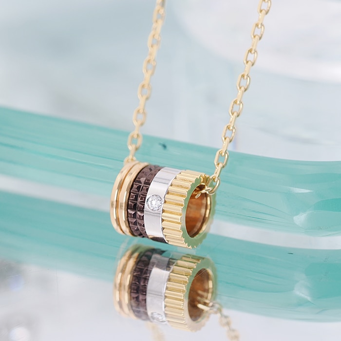 BOUCHERON　ブシュロン キャトル ペンダント クラシック スモール JPN00547【未使用品】 2
