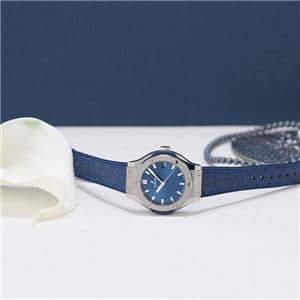 HUBLOT ウブロ クラシック ブルー チタニウム 581.NX.7170.LR