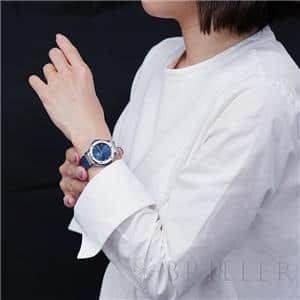 HUBLOT ウブロ クラシック ブルー チタニウム 581.NX.7170.LR