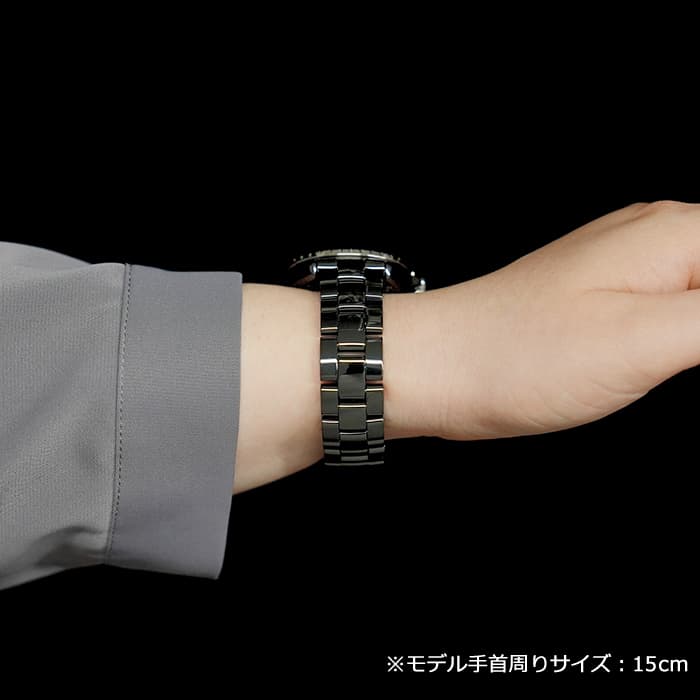 CHANEL シャネル J12 38mm H5697 ブラックセラミック 26