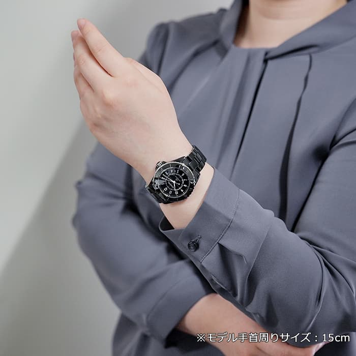 CHANEL シャネル J12 38mm H5697 ブラックセラミック 28