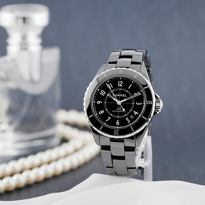 CHANEL シャネル J12 38mm H5697 ブラックセラミック 2